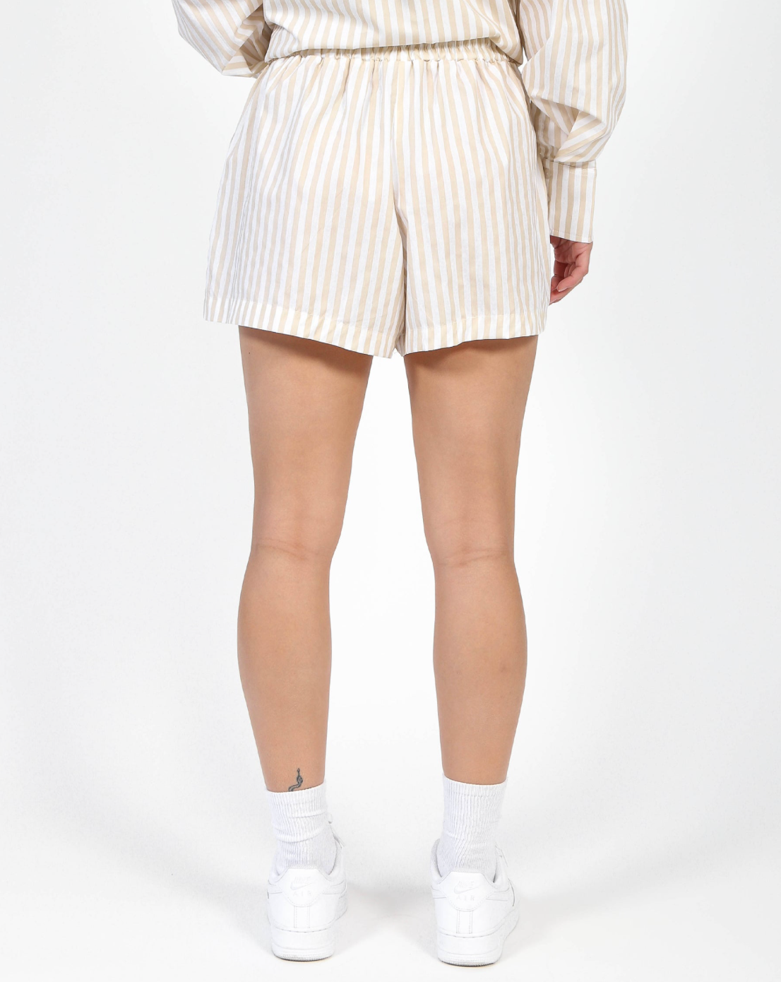 BRUNETTE THE LABEL - Striped Short | Almond Milk