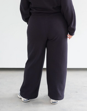BRUNETTE THE LABEL - Waffle Wide Leg Pant | Navy