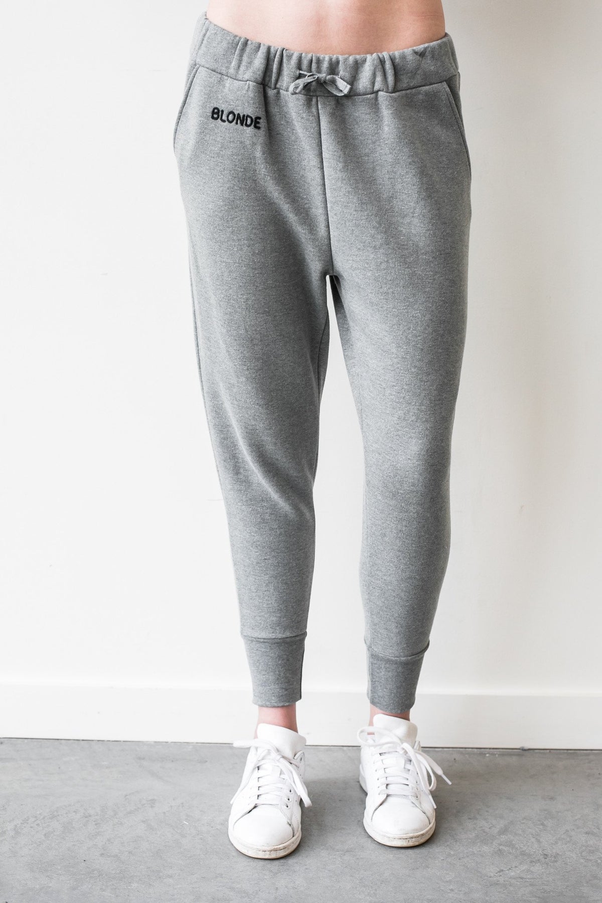 BRUNETTE THE LABEL - The "Middle Sister" Chainstitch Jogger | Heather Grey