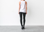 BRUNETTE THE LABEL - The CREW NECK Tank | White