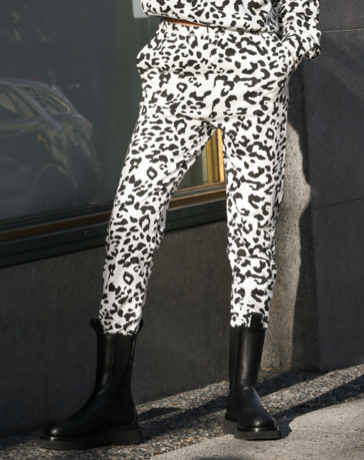 BRUNETTE THE LABEL - The SNOW LEOPARD Best Friend Jogger | Black & Cream