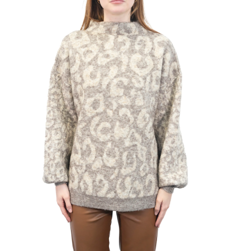 RD STYLE - Ladies Knit Sweater | Leopard Print